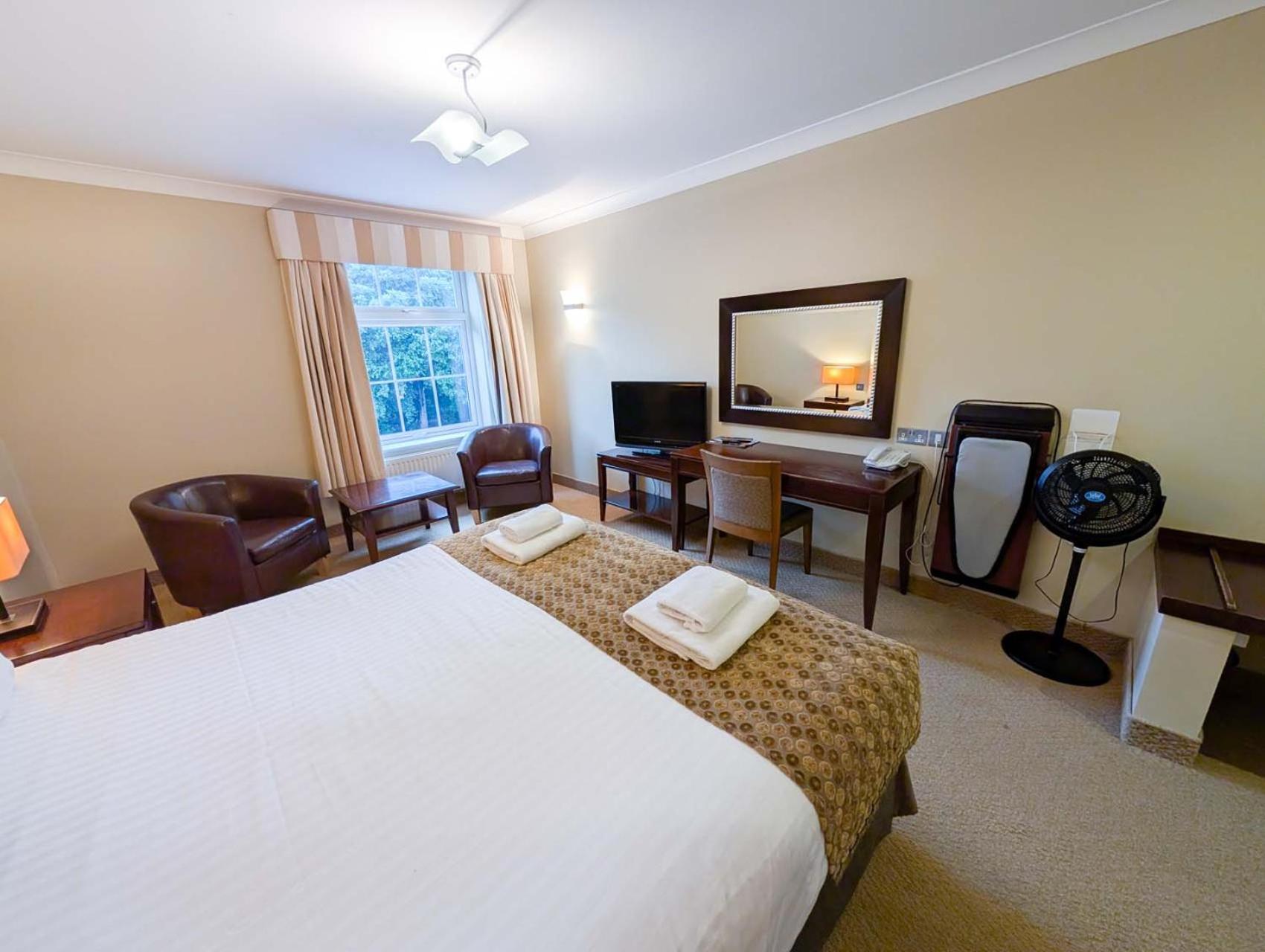 Oriel Hotel St Asaph Eksteriør bilde