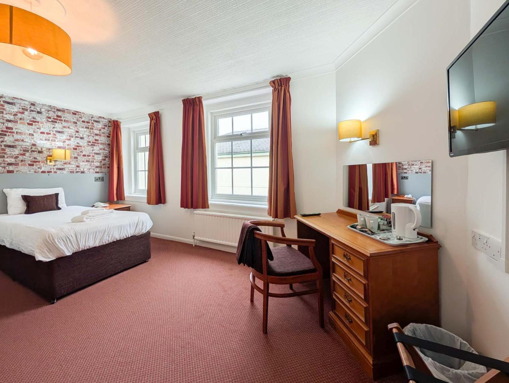 Oriel Hotel St Asaph Eksteriør bilde